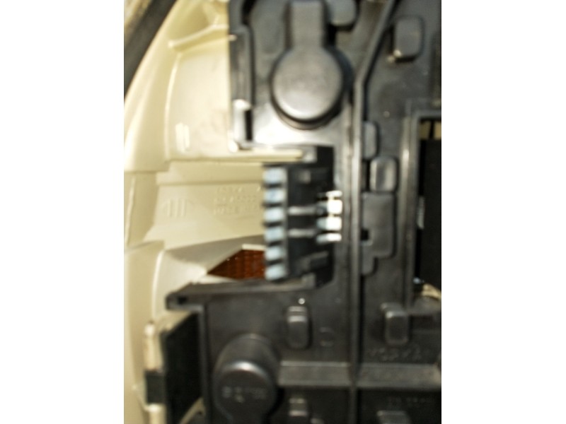 Recambio de piloto trasero derecho para opel corsa b (s93) 1.4 i (f08, f68, m68) referencia OEM IAM   