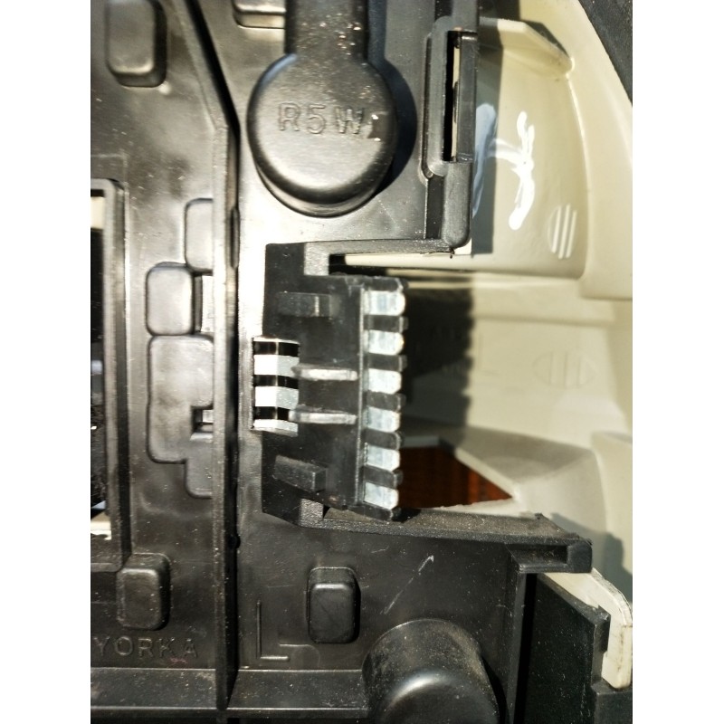 Recambio de piloto trasero izquierdo para opel corsa b (s93) 1.4 i (f08, f68, m68) referencia OEM IAM   