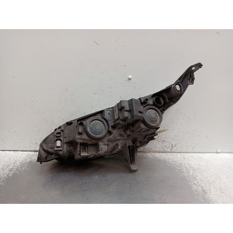 Recambio de faro derecho para ford transit connect v408 furgoneta/monovolumen 1.5 tdci referencia OEM IAM FT1113W029DB 90070363 