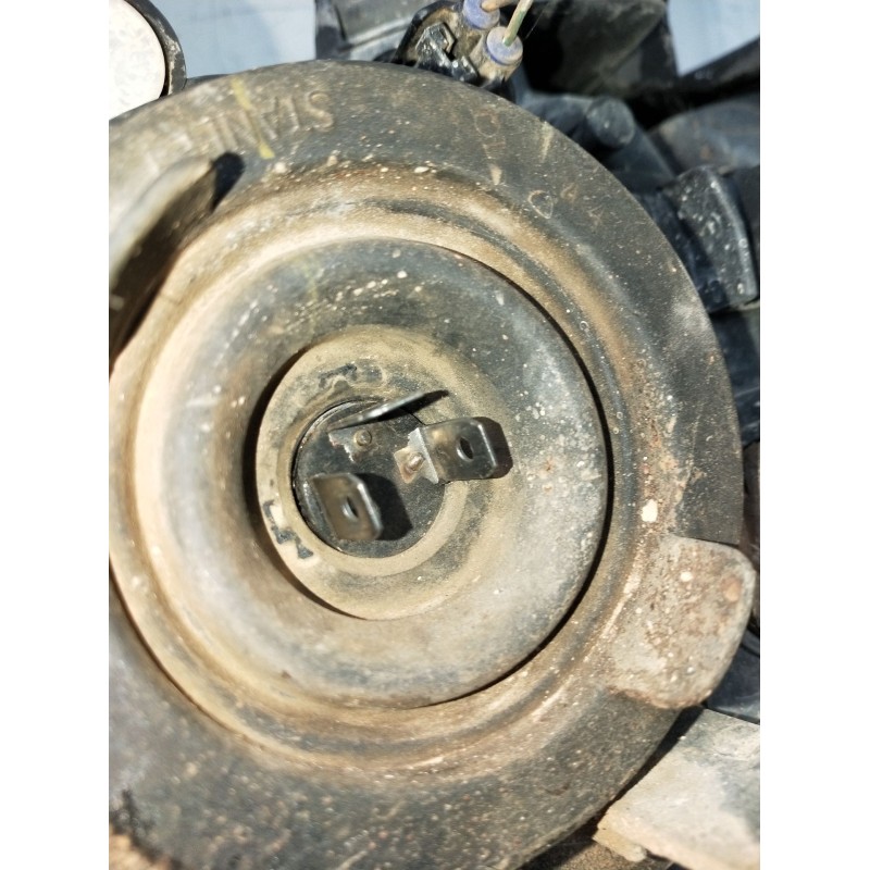 Recambio de faro derecho para mitsubishi l200 / triton (ka_t, kb_t) 2.5 di-d 4wd (kb4t) referencia OEM IAM  FAO PARA PULIR 2005