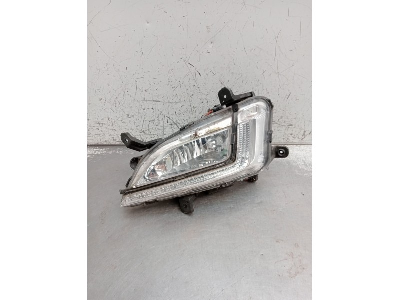 Recambio de faro antiniebla izquierdo para hyundai tucson (tl, tle) 1.6 crdi referencia OEM IAM   