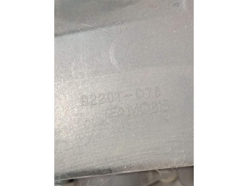 Recambio de faro antiniebla izquierdo para hyundai tucson (tl, tle) 1.6 crdi referencia OEM IAM   