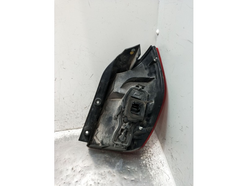 Recambio de piloto trasero izquierdo para renault scénic ii (jm0/1_) 1.5 dci (jm1e, jm16) referencia OEM IAM   