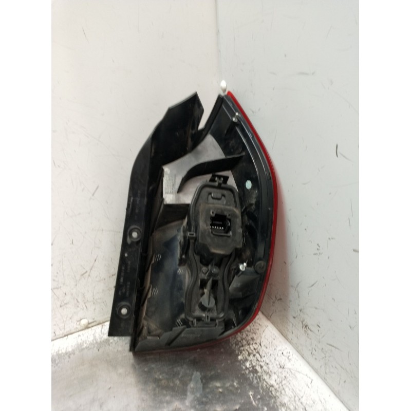 Recambio de piloto trasero izquierdo para renault scénic ii (jm0/1_) 1.4 (jm0b, jm0h, jm1a) referencia OEM IAM   