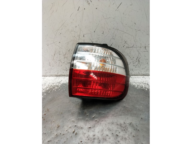Recambio de piloto trasero derecho para hyundai h-1 furgoneta (a1) 2.5 crdi referencia OEM IAM   2003