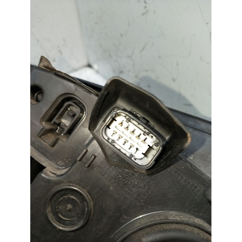 Recambio de faro derecho para peugeot 308 i (4a_, 4c_) 1.6 hdi referencia OEM IAM  FARO PARA PULIR 2007