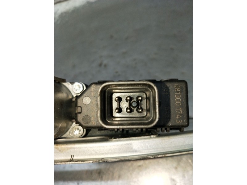 Recambio de elevalunas trasero izquierdo para opel zafira / zafira family b (a05) 1.9 cdti (m75) referencia OEM IAM  5P 2005