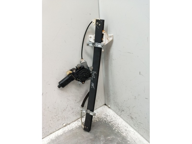 Recambio de elevalunas delantero derecho para hyundai h-1 furgoneta (a1) 2.5 crdi referencia OEM IAM  5P 2003