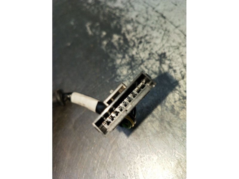 Recambio de retrovisor izquierdo para opel zafira / zafira family b (a05) 1.9 cdti (m75) referencia OEM IAM  ELÉCTRICO 2005
