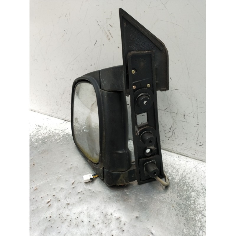 Recambio de retrovisor izquierdo para hyundai h-1 furgoneta (a1) 2.5 crdi referencia OEM IAM  ELÉCTRICO 2003