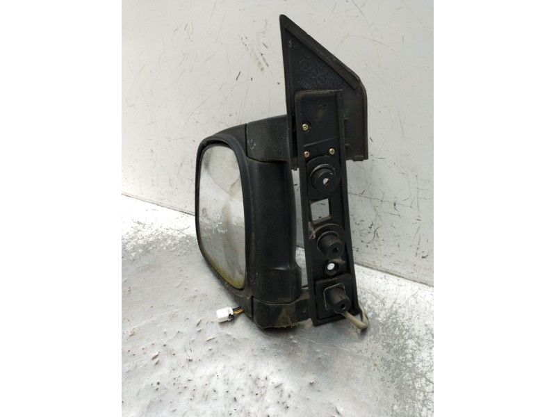 Recambio de retrovisor izquierdo para hyundai h-1 furgoneta (a1) 2.5 crdi referencia OEM IAM  ELÉCTRICO 2003