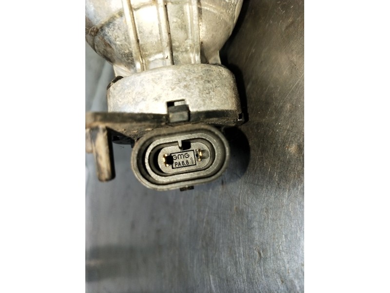 Recambio de faro antiniebla derecho para hyundai i30 (pde, pd, pden) 1.0 t-gdi referencia OEM IAM   2016