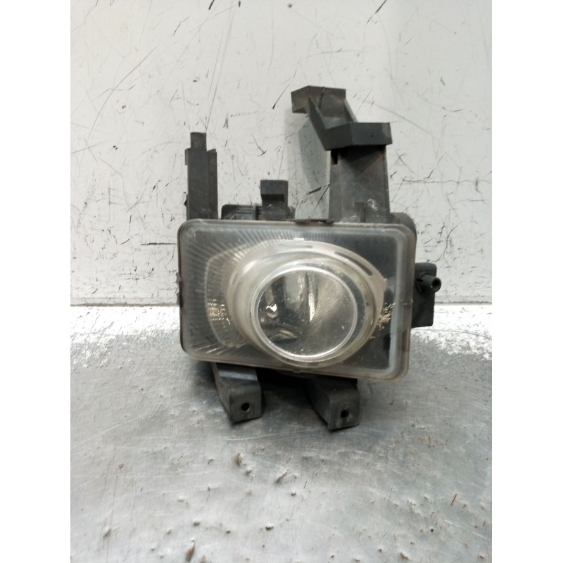 Recambio de faro antiniebla izquierdo para opel zafira / zafira family b (a05) 1.9 cdti (m75) referencia OEM IAM   2005