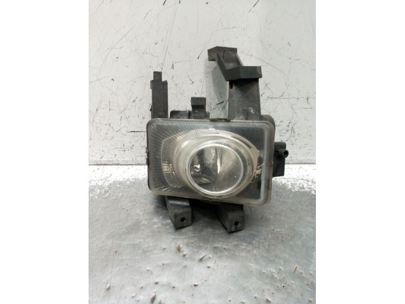 Recambio de faro antiniebla izquierdo para opel zafira / zafira family b (a05) 1.9 cdti (m75) referencia OEM IAM   2005