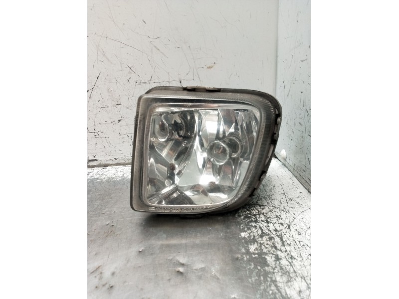 Recambio de faro antiniebla izquierdo para hyundai h-1 furgoneta (a1) 2.5 crdi referencia OEM IAM   