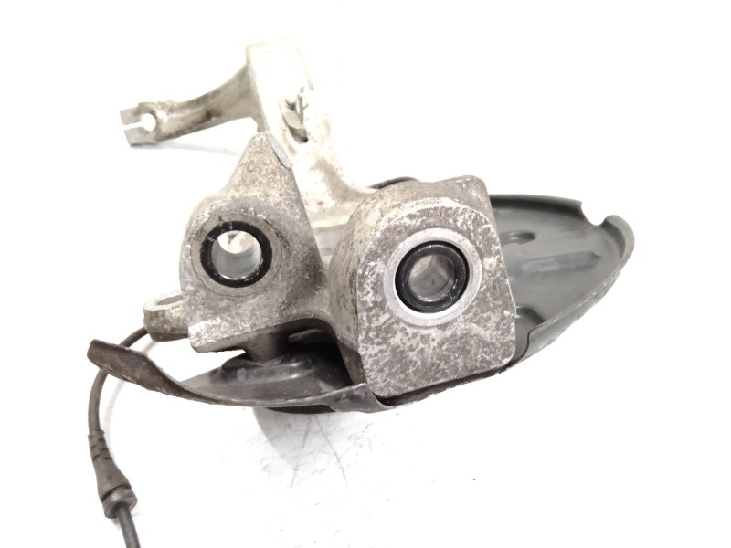Recambio de mangueta delantera izquierda para audi a4 berlina (8e) 2.0 20v cat (alt) referencia OEM IAM   