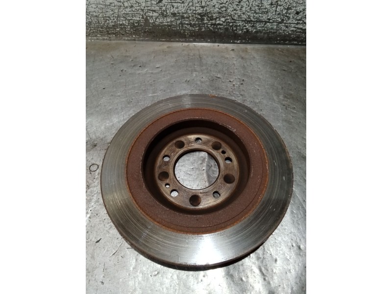 Recambio de disco freno trasero para hyundai tucson (tl, tle) 1.6 crdi referencia OEM IAM   18