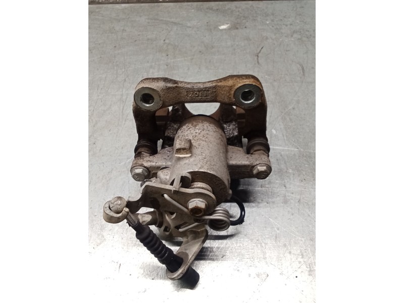 Recambio de pinza freno trasera derecha para seat leon (1p1) 1.9 tdi referencia OEM IAM  TRW 05