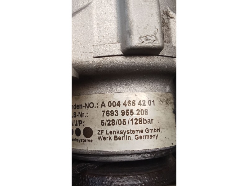 Recambio de bomba direccion para mercedes-benz cls (c219) cls 320 cdi (219.322) referencia OEM IAM A0044664201 7693955208 05