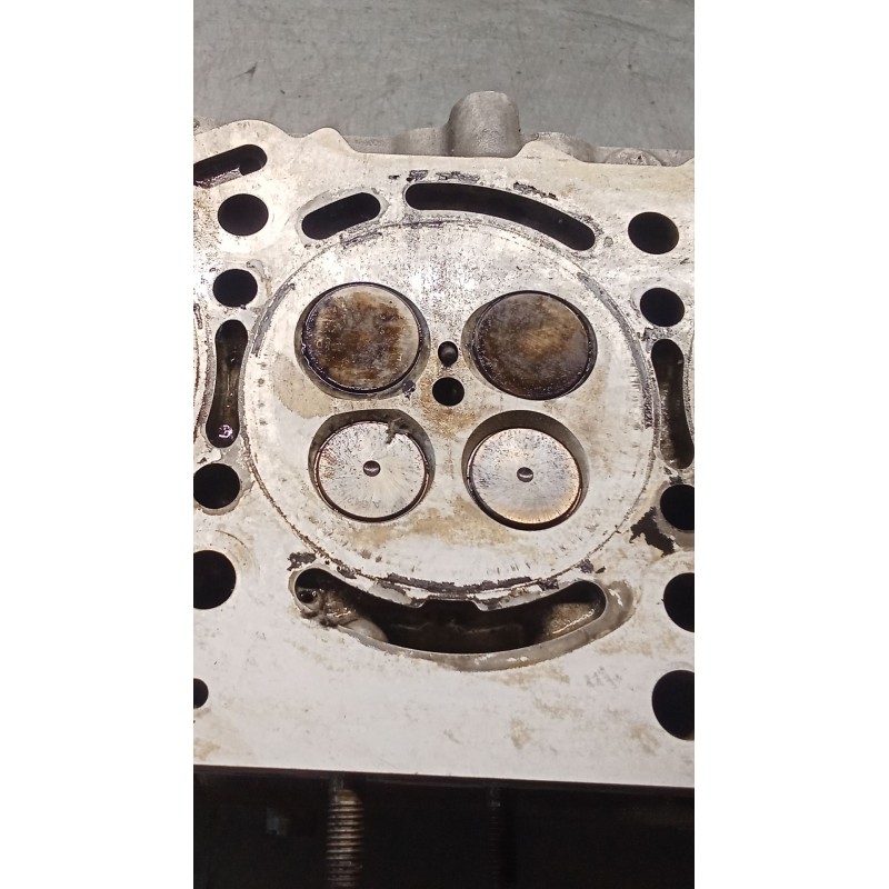Recambio de culata para mercedes-benz cls (c219) cls 320 cdi (219.322) referencia OEM IAM R6420163901 642920 IZQUIERDA