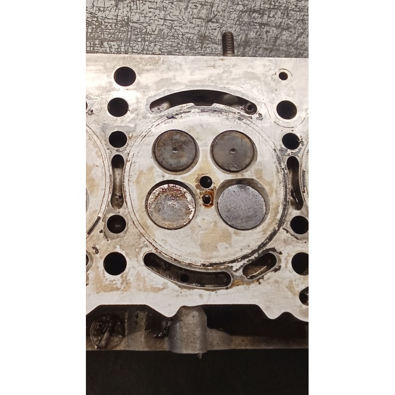 Recambio de culata para mercedes-benz cls (c219) cls 320 cdi (219.322) referencia OEM IAM R6420163601 642920 DERECHA
