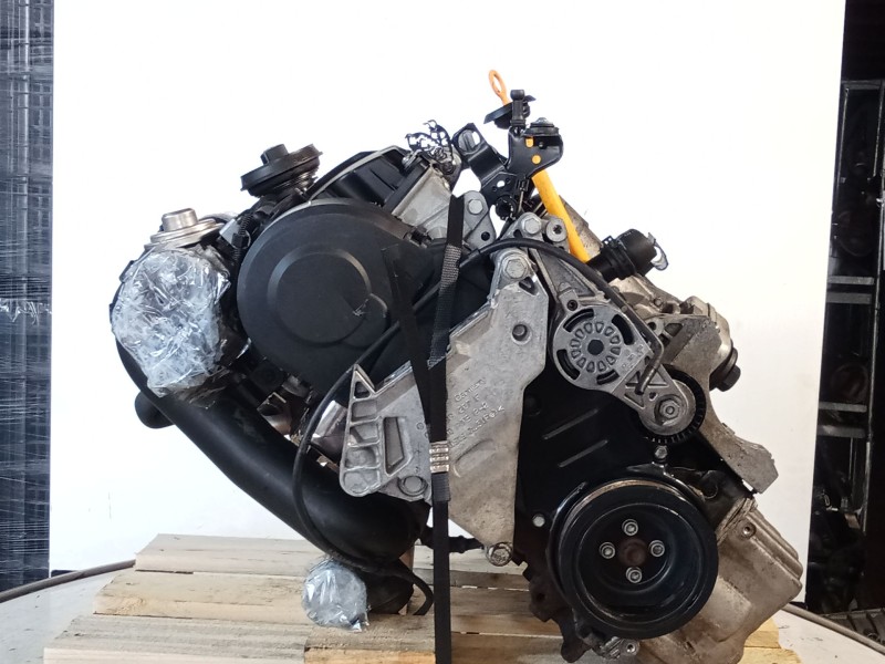 Recambio de motor completo para seat leon (1p1) 1.9 tdi referencia OEM IAM BXE BOSCH 537213