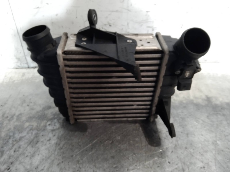 Recambio de intercooler para volkswagen fox (5z1) básico referencia OEM IAM 6Q0145804A 862403N 