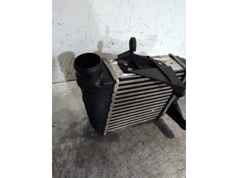 Recambio de intercooler para volkswagen fox (5z1) básico referencia OEM IAM 6Q0145804A 862403N 