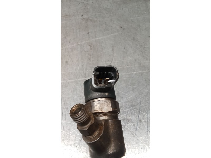 Recambio de inyector para tata indica vista 1.3 crdi referencia OEM IAM 0445110351  BOSCH