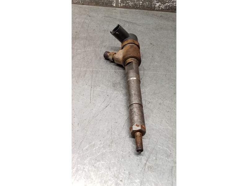 Recambio de inyector para tata indica vista 1.3 crdi referencia OEM IAM 0445110351  BOSCH