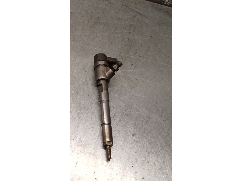 Recambio de inyector para tata indica vista 1.3 crdi referencia OEM IAM 0445110351  BOSCH