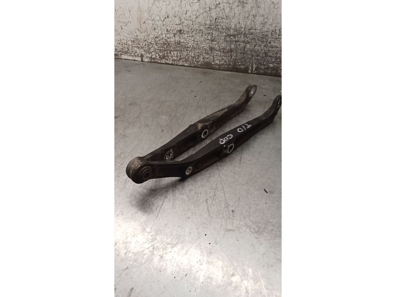 Recambio de brazo suspension inferior trasero derecho para mercedes-benz cls (c219) cls 320 cdi (219.322) referencia OEM IAM  CO