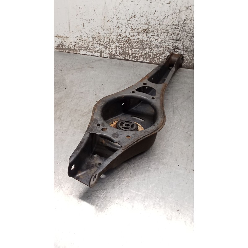Recambio de brazo suspension inferior trasero derecho para seat leon (1p1) 1.9 tdi referencia OEM IAM  POSTERIOR 05