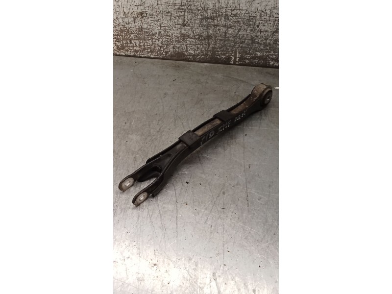 Recambio de brazo suspension inferior trasero derecho para mercedes-benz cls (c219) cls 320 cdi (219.322) referencia OEM IAM A23