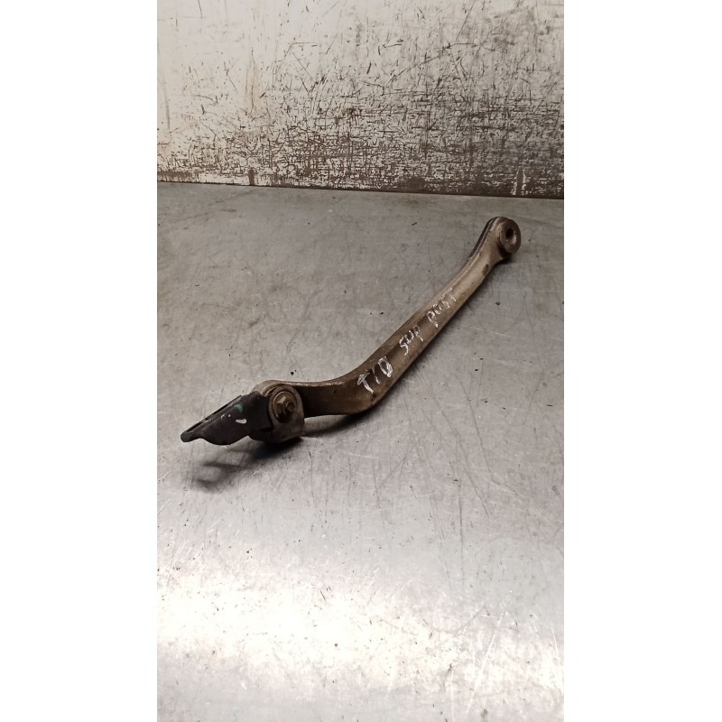 Recambio de brazo suspension superior trasero derecho para mercedes-benz cls (c219) cls 320 cdi (219.322) referencia OEM IAM A23