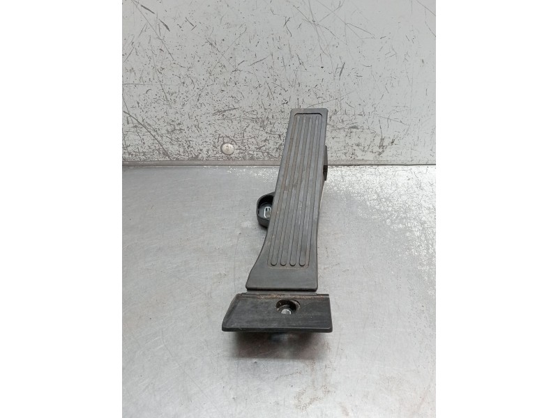 Recambio de potenciometro pedal para hyundai tucson (tl, tle) 1.6 crdi referencia OEM IAM 32414400  2018