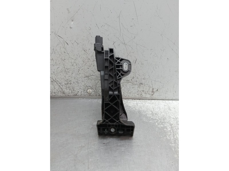 Recambio de potenciometro pedal para hyundai tucson (tl, tle) 1.6 crdi referencia OEM IAM 32414400  2018