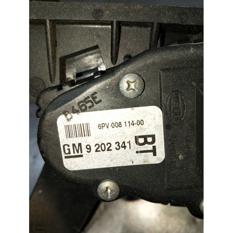 Recambio de potenciometro pedal para opel zafira / zafira family b (a05) 1.9 cdti (m75) referencia OEM IAM 6PV00811400 9202341 2