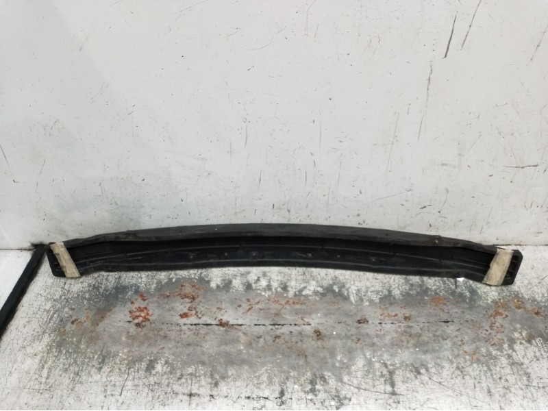 Recambio de refuerzo paragolpes delantero para kia carnival ii (gq) 2.9 crdi referencia OEM IAM   2001