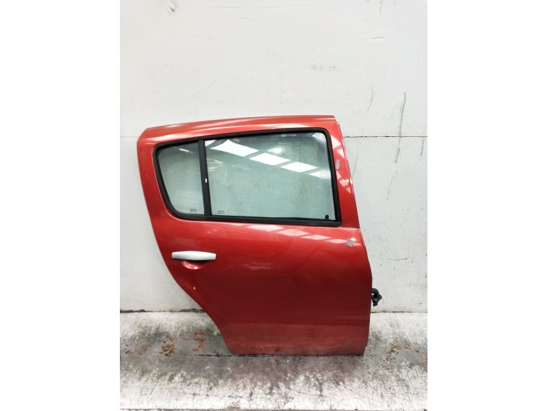 Recambio de puerta trasera derecha para dacia sandero (bs_) 1.6 mpi 85 (bs03) referencia OEM IAM  5P 2008