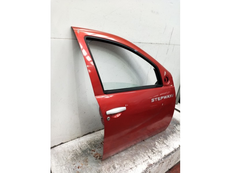 Recambio de puerta delantera derecha para dacia sandero (bs_) 1.6 mpi 85 (bs03) referencia OEM IAM  5P 2008