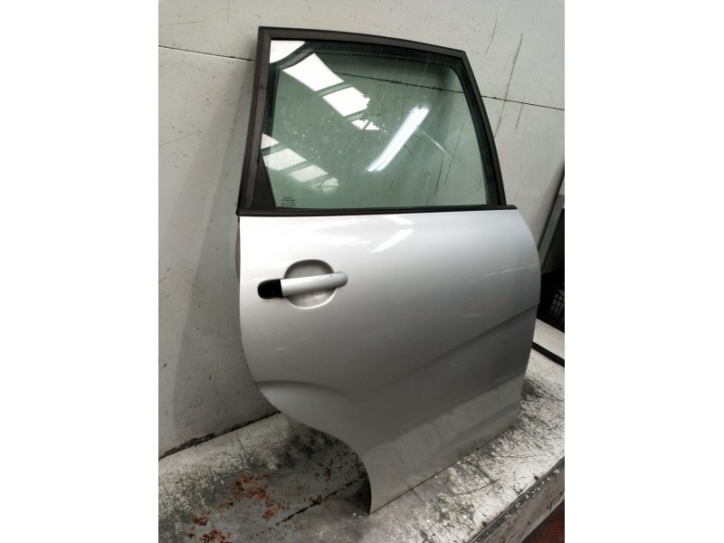Recambio de puerta trasera derecha para seat altea xl (5p5, 5p8) 1.6 tdi referencia OEM IAM   2009