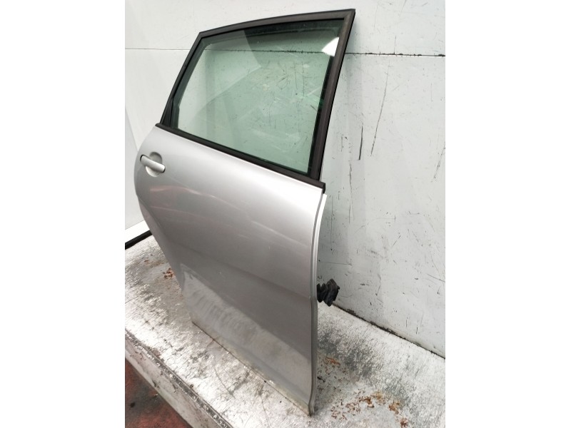 Recambio de puerta trasera derecha para seat altea xl (5p5, 5p8) 1.6 tdi referencia OEM IAM   2009
