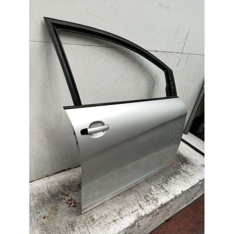 Recambio de puerta delantera derecha para seat altea xl (5p5, 5p8) 1.6 tdi referencia OEM IAM  5P 2009