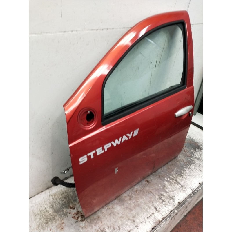 Recambio de puerta delantera izquierda para dacia sandero (bs_) 1.6 mpi 85 (bs03) referencia OEM IAM  5P 2008