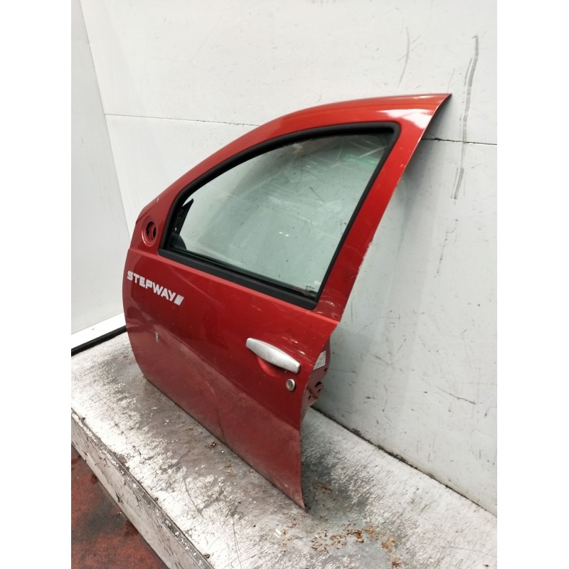 Recambio de puerta delantera izquierda para dacia sandero (bs_) 1.6 mpi 85 (bs03) referencia OEM IAM  5P 2008