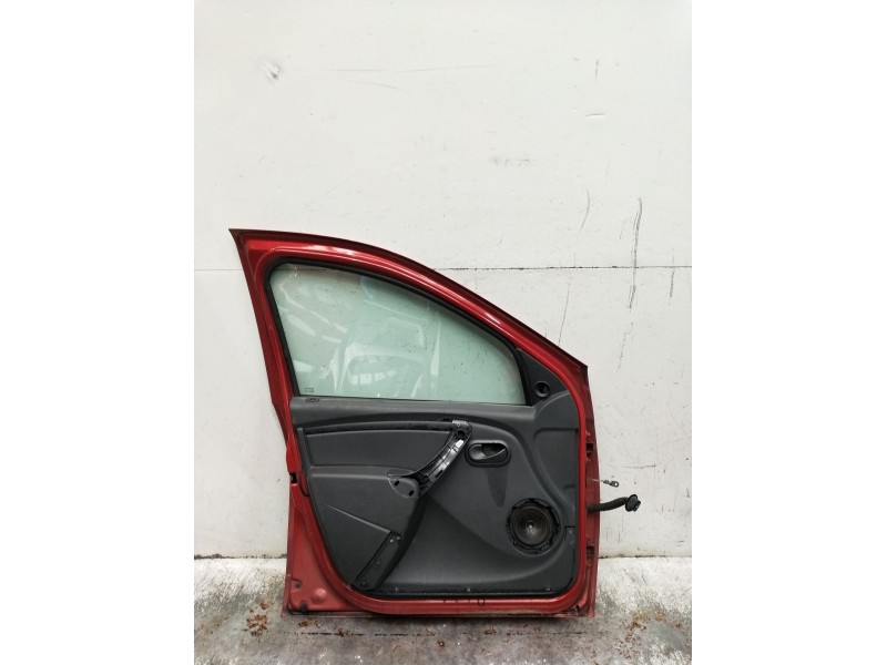 Recambio de puerta delantera izquierda para dacia sandero (bs_) 1.6 mpi 85 (bs03) referencia OEM IAM  5P 2008