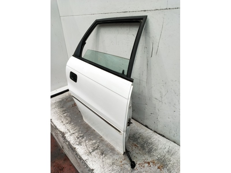 Recambio de puerta trasera derecha para opel astra f hatchback (t92) 1.7 td (f08, m08, f68, m68) referencia OEM IAM  4P 