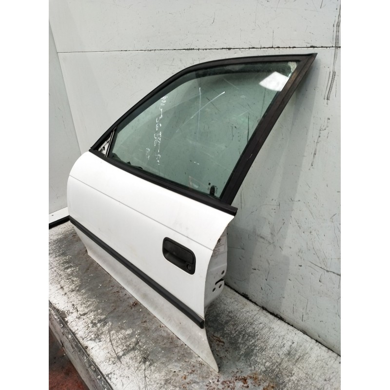 Recambio de puerta delantera izquierda para opel astra f hatchback (t92) 1.7 td (f08, m08, f68, m68) referencia OEM IAM   