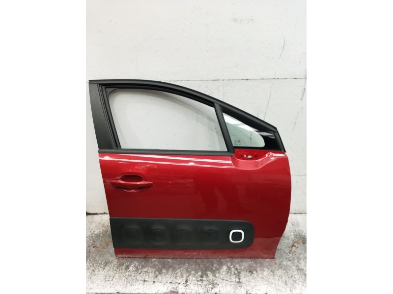 Recambio de puerta delantera derecha para citroën c3 iii (sx) 1.2 puretech 82 referencia OEM IAM  5P 2018